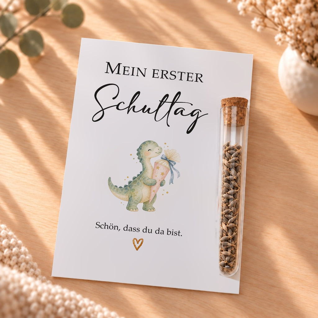 Gastgeschenk zur Einschulung mit Blumensamen: Karte mit Dino und Röhrchen