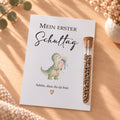 Gastgeschenk zur Einschulung mit Blumensamen: Karte mit Dino und Röhrchen
