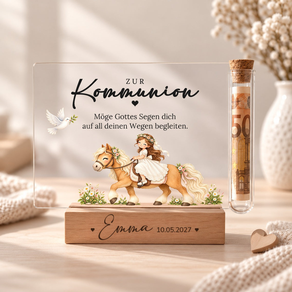 Geldgeschenk zur Kommunion als Acryl-Aufsteller im Pferde-Design: Mädchen reitet auf Pony, Glasröhrchen mit Geldschein