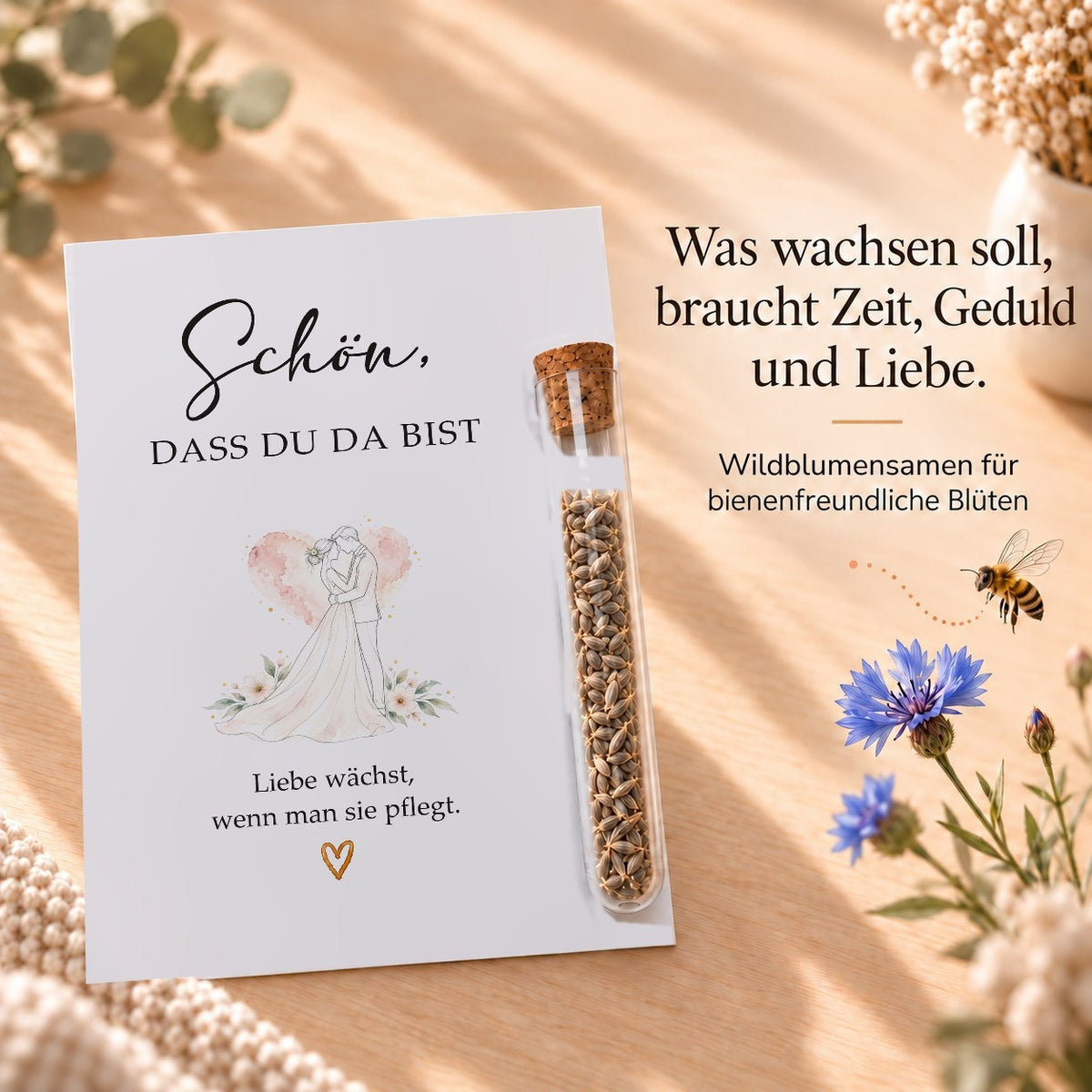 Wildblumensamen als Gastgeschenk zur Hochzeit, Karte mit Brautpaar