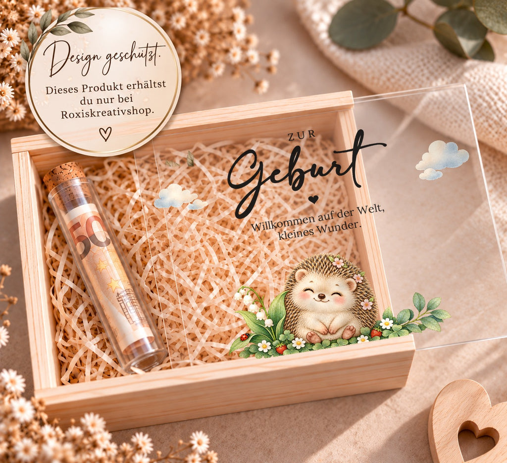 Holzkiste zur Geburt im Igel-Design, Design nur bei RoxisKreativShop