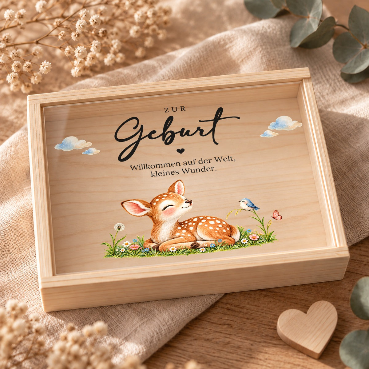 Geschlossene Holzkiste zur Geburt mit bedrucktem Acryl-Schiebedeckel, Reh