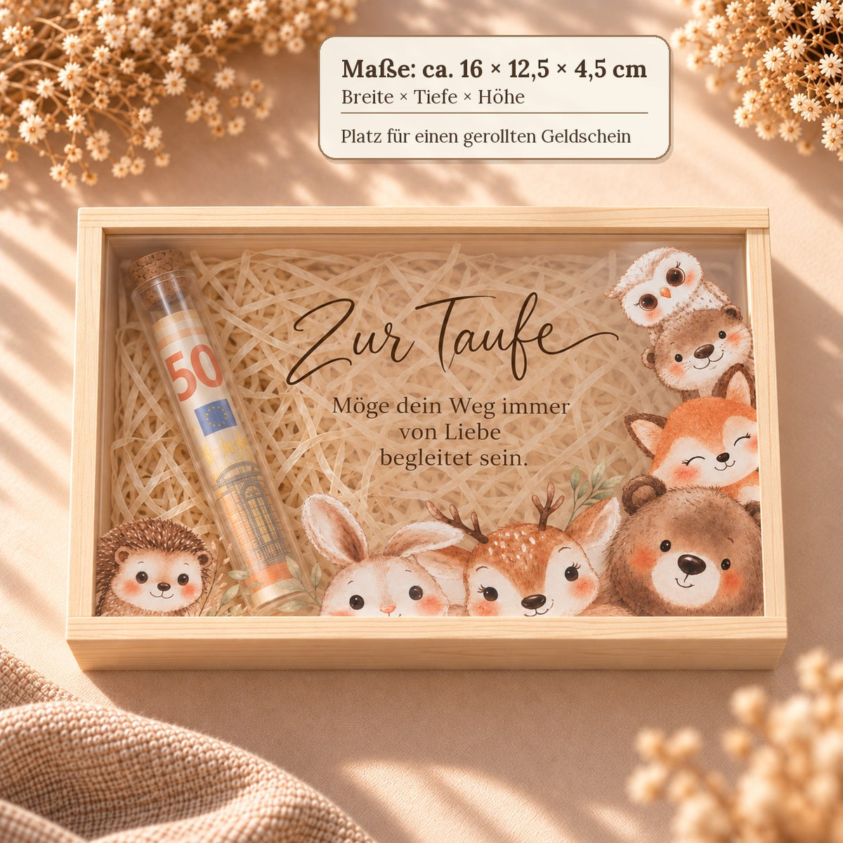 Maße der Holzkiste zur Taufe: ca. 16 × 12,5 × 4,5 cm, Platz für einen gerollten Geldschein