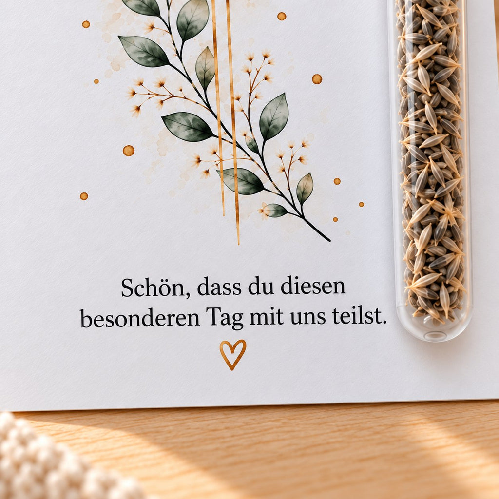 Detail der Karte mit Kreuz und Spruch Schön, dass du diesen besonderen Tag mit uns teilst