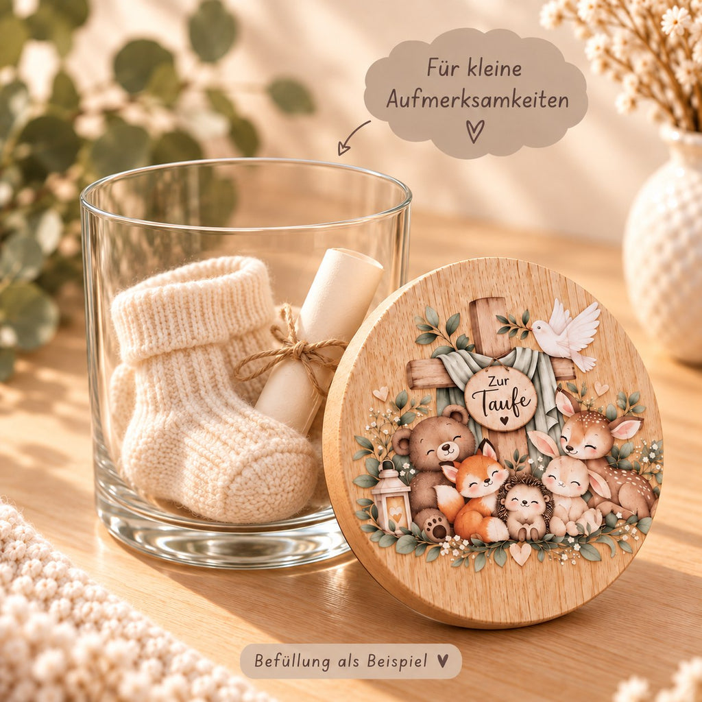Geschenkglas zur Taufe mit Babysöckchen und Botschaft befüllt