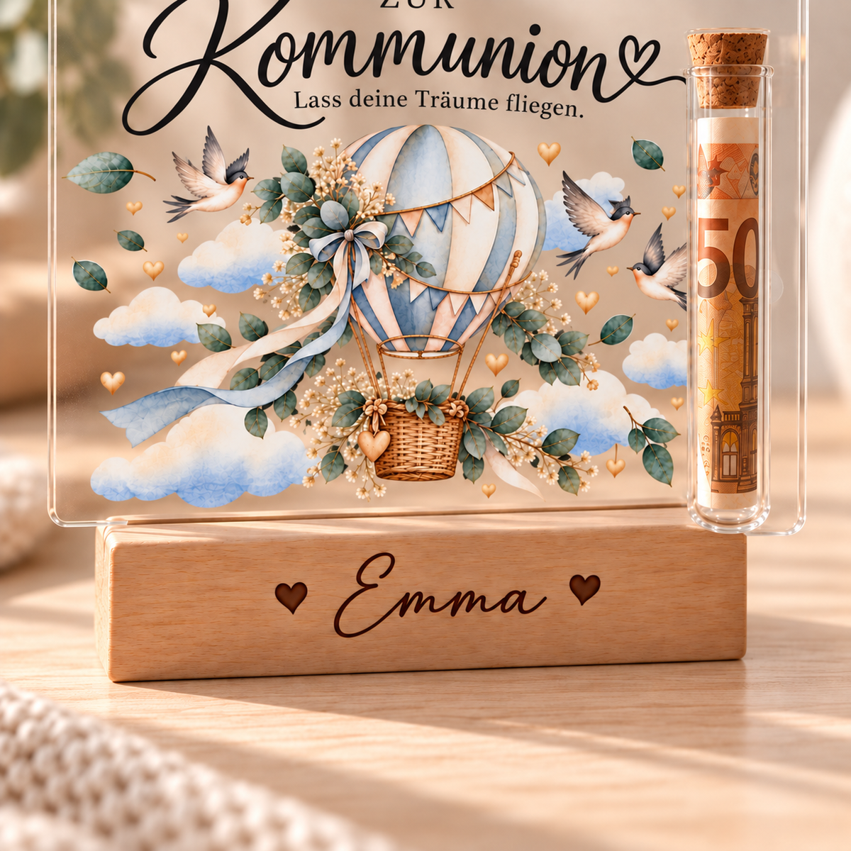 Kommunion Geschenk personalisiert: Holzsockel mit Namensgravur, Motiv Heißluftballon