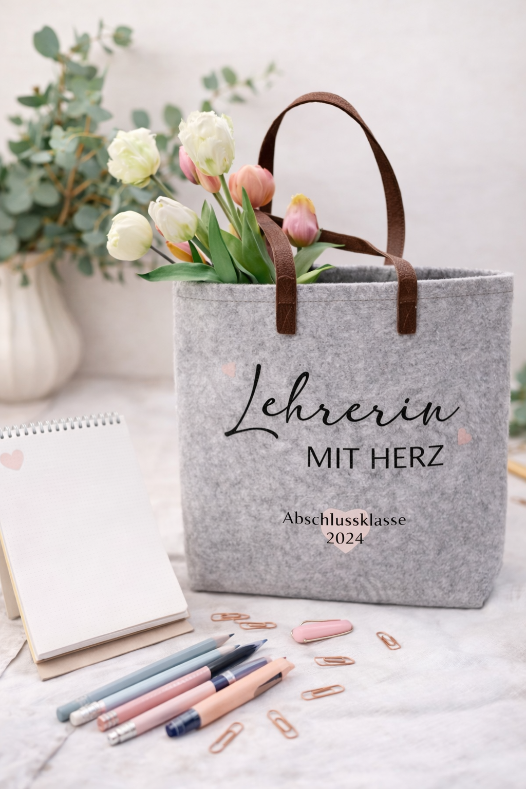 Lehrerin mit Herz - Das perfekte Abschiedsgeschenk für die Lehrerin – Produktbild 1