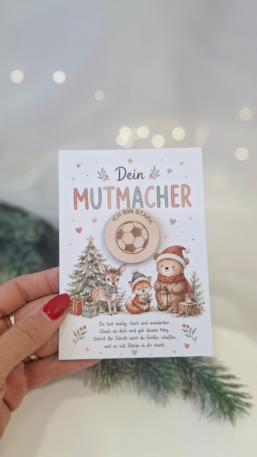 Mutmacher-Karte mit Fußball-Holzchip als Adventskalender-Kleinigkeit