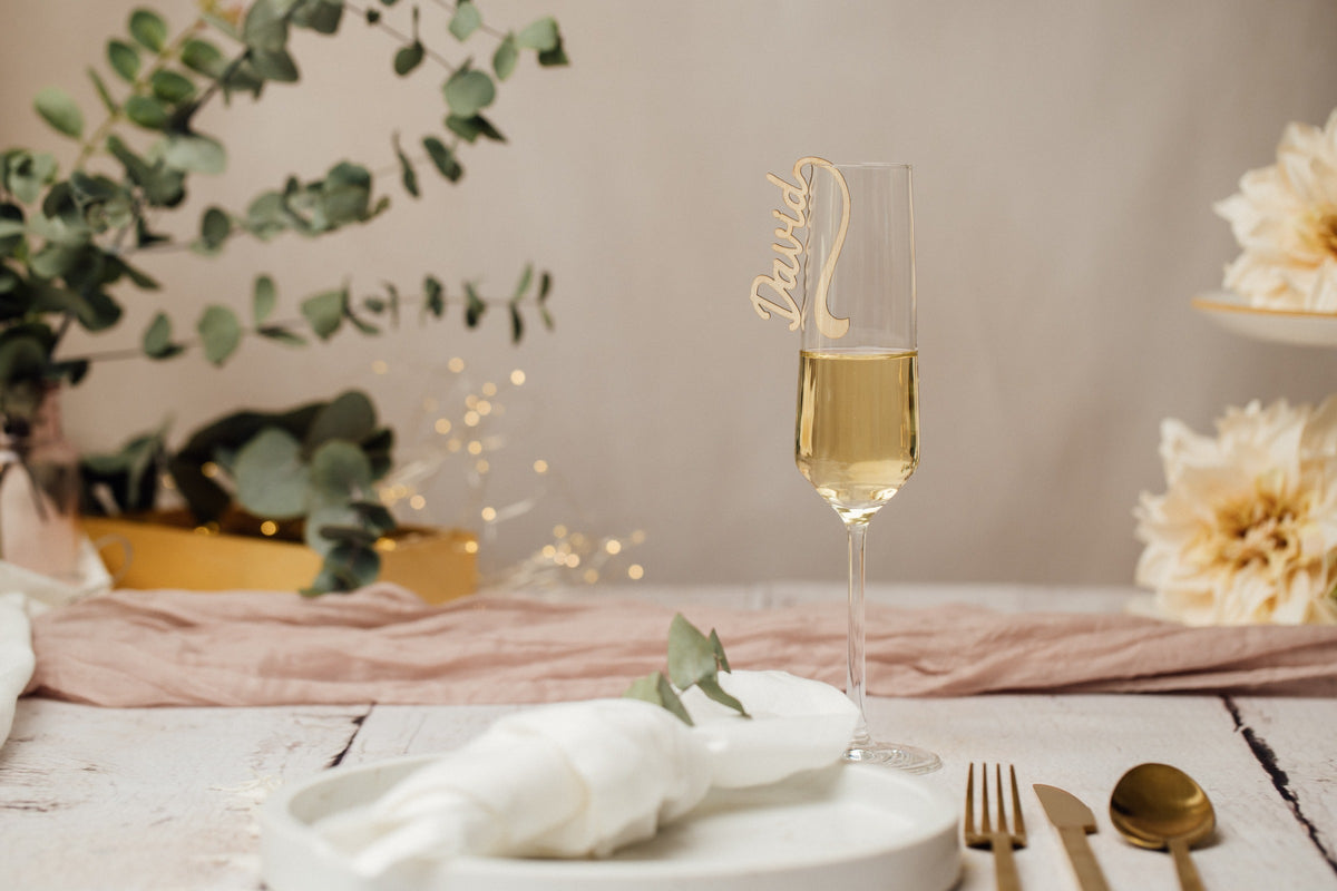 Namensschilder Hochzeit - Hochzeit Namensschilder für Gäste aus Holz – Produktbild 4
