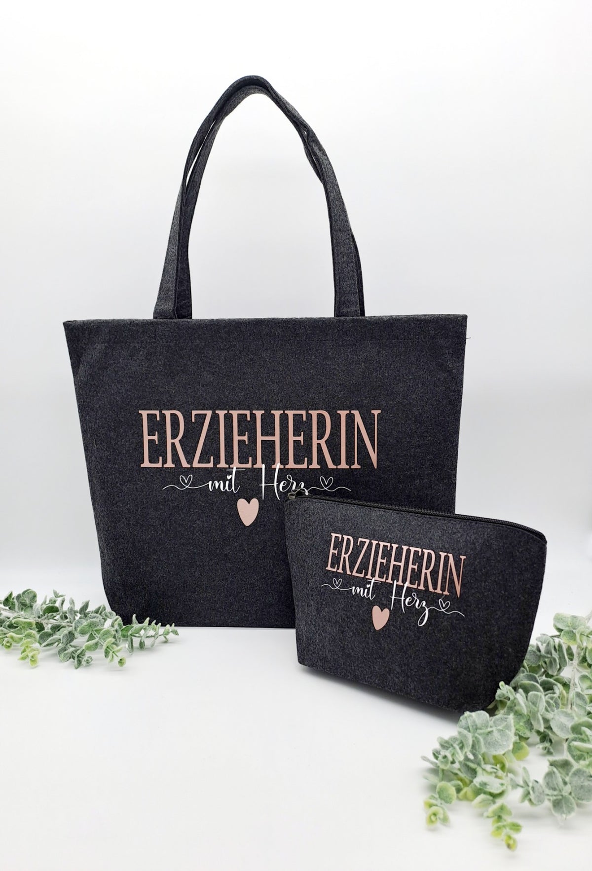 Personalisierter Filzshopper „Erzieherin mit Herz“ – Produktbild 4