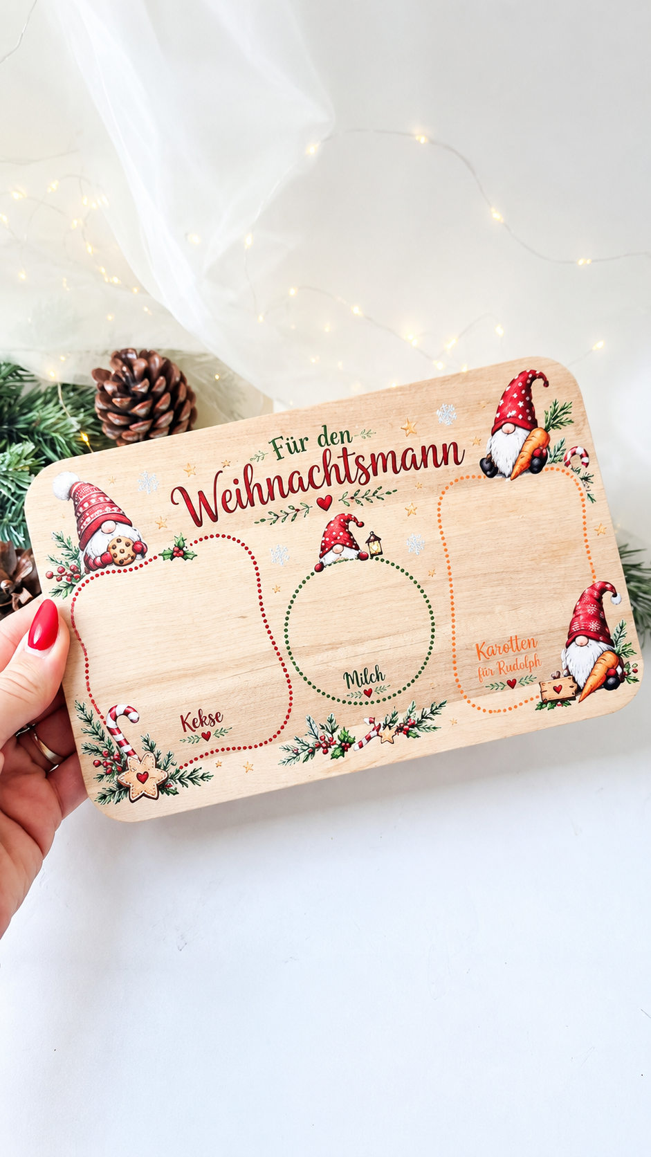 Weihnachtsteller aus Holz in den Designs Lebkuchen und Wichtel