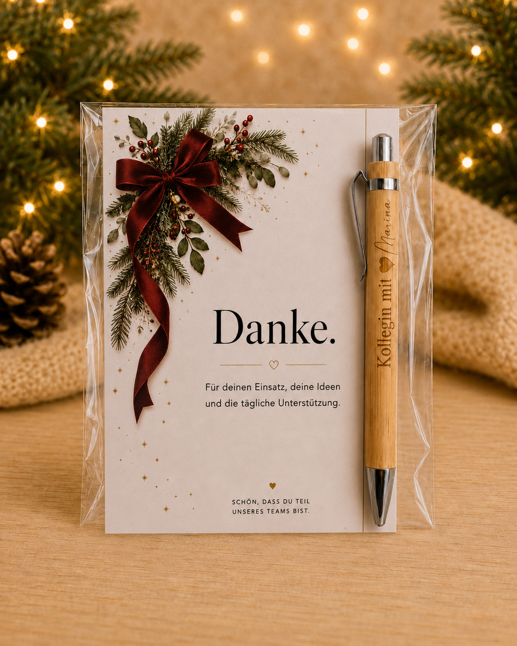 Weihnachtskarte „Danke.“ für Mitarbeiter mit personalisiertem Kugelschreiber in Klarsichthülle